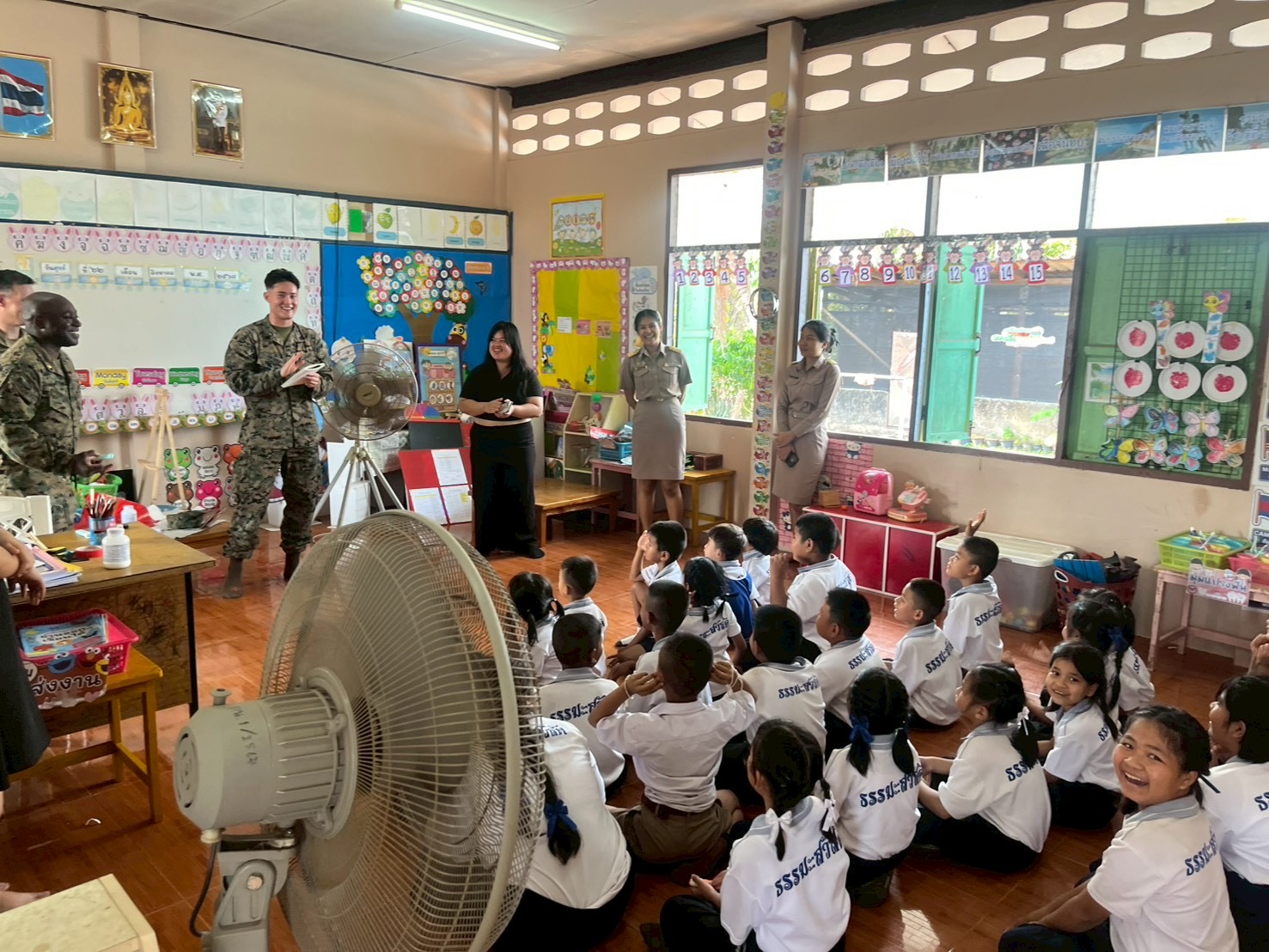 Marines visiting an elementary school in Thailand
